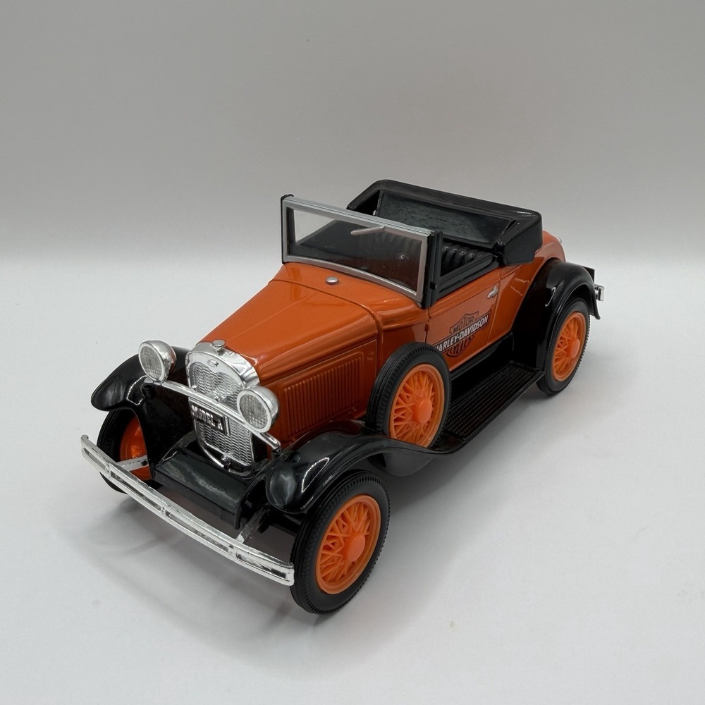 Harley Davidson 1929 Ford Model A Roadster 1:25 Coin Bank Car Milwaukee Or Bust!